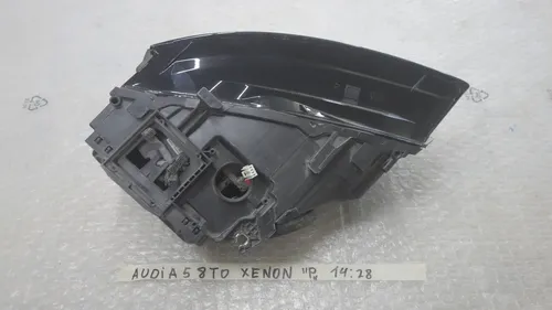 02A011008 Audi A5 8T 8F Headlight/headlamp