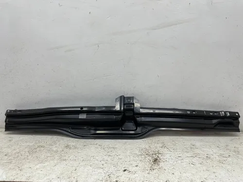 7C0810836A Volkswagen Crafter Sill
