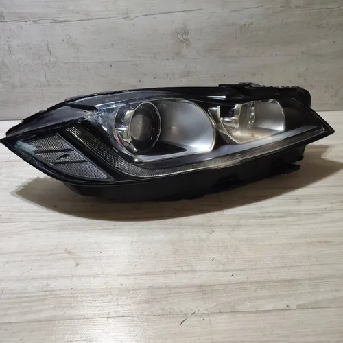GX6313W029EG Jaguar F-Pace Headlight/headlamp
