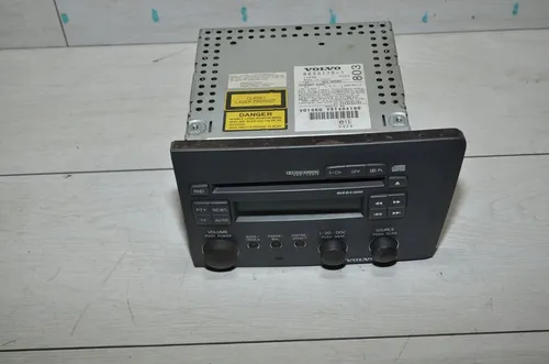 86331751 Volvo V70 Radio/CD/DVD/GPS head unit