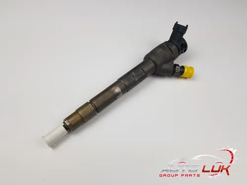 G4D3-9K546-AB Jaguar F-Pace Fuel injector