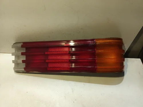 E143387R7 Mercedes-Benz S W116 Rear/tail lights
