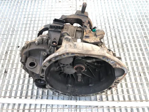 PF6M9T Renault Master III Manual 5 speed gearbox