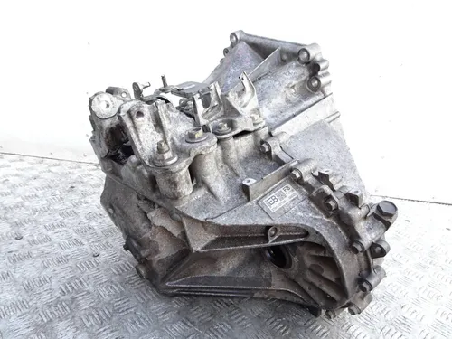 D6020 Mazda 6 Manual 6 speed gearbox