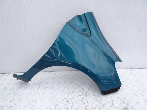 lkni Toyota Yaris Fender