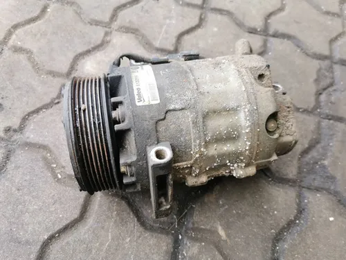813265 Renault Trafic III (X82) Air conditioning (A/C) compressor (pump)
