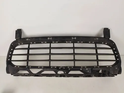 7P5807683M Porsche Cayenne (92A) Front bumper upper radiator grill
