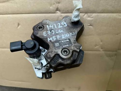 7804409 BMW X5 E70 Fuel injection high pressure pump
