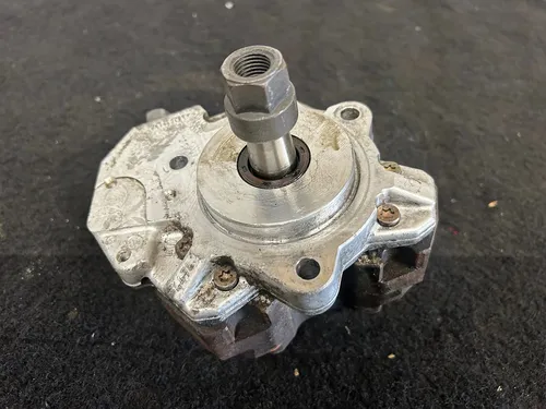 7788670 BMW 3 E46 Fuel injection high pressure pump