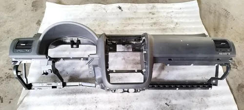 1K1857091 Volkswagen Golf V Dashboard
