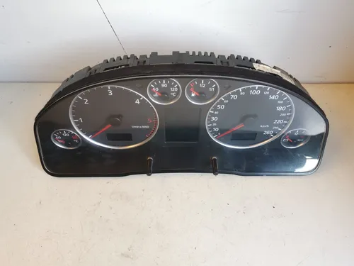 110080128004 Audi A6 S6 C5 4B Speedometer (instrument cluster)