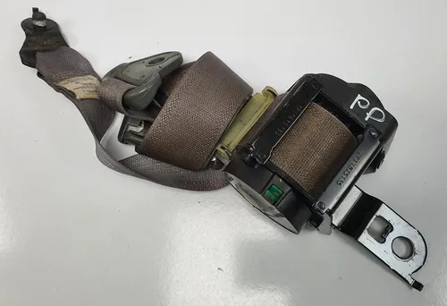 P1CL64BD5AC Jeep Grand Cherokee (WK) Front seatbelt