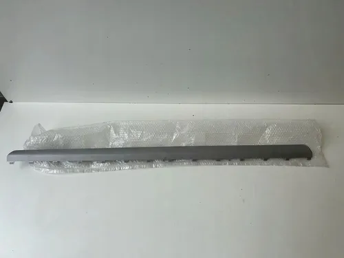 J1BB200A21A1 Ford Fiesta Sill
