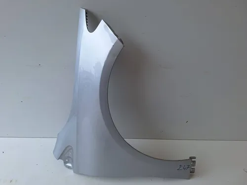 2478811000 Mercedes-Benz B W247 Fender