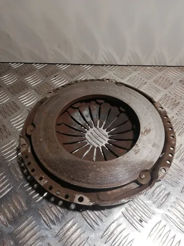 044141025 Volkswagen PASSAT B3 Pressure plate