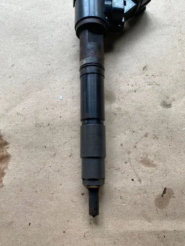 VEA132370010CAA Volvo V40 Fuel injector