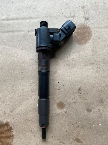 VEA132370010CAA Volvo V40 Fuel injector