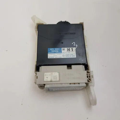 8922148450 Lexus RX 450H Comfort/convenience module