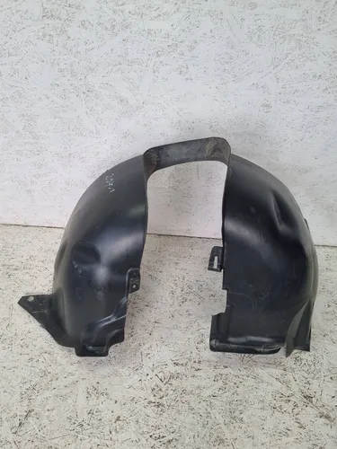 31353951 Volvo XC70 Front wheel arch liner splash guards