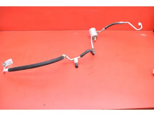 1031671-00-I Tesla Model S Air conditioning (A/C) pipe/hose