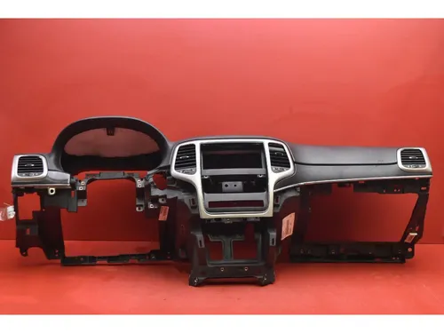 P01339009BL Jeep Grand Cherokee Dashboard