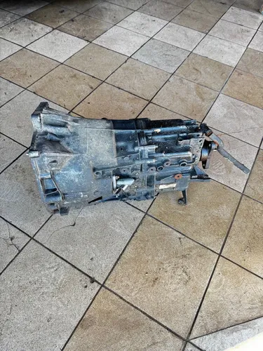 1065401011 BMW 5 E39 Manual 5 speed gearbox
