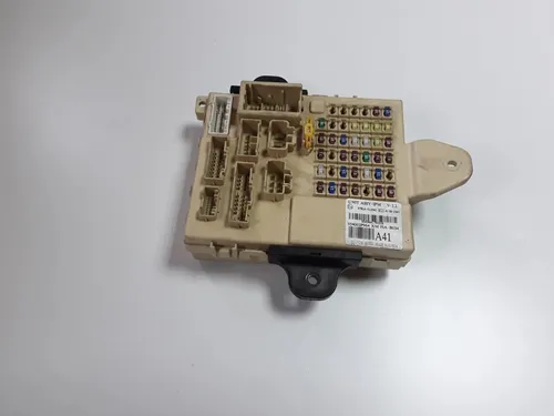 97RA012341 KIA Sorento Comfort/convenience module