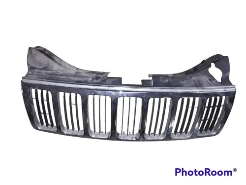 5JF94TRMAE Jeep Grand Cherokee (WK) Front grill