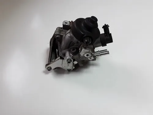 167007358R Renault Captur Fuel injection high pressure pump