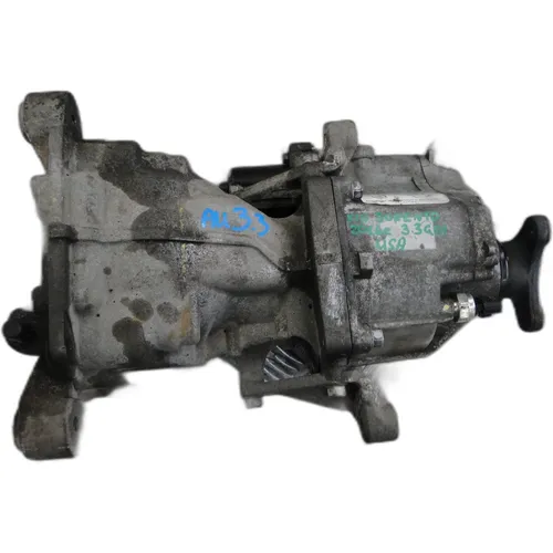 8558001M0017948 KIA Sorento Rear differential