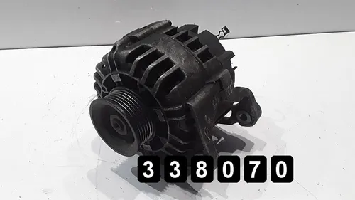 015g Audi A6 S6 C5 4B Generator/alternator