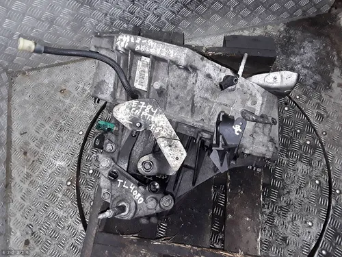 TL4080 Renault Captur Manual 6 speed gearbox