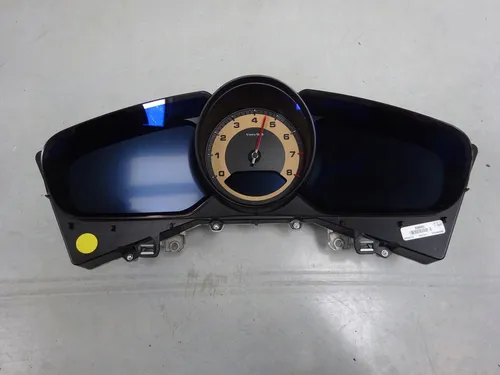 973920902B Porsche Panamera (971) Speedometer (instrument cluster)
