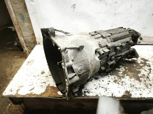 1069401017 BMW 3 E46 Manual 6 speed gearbox