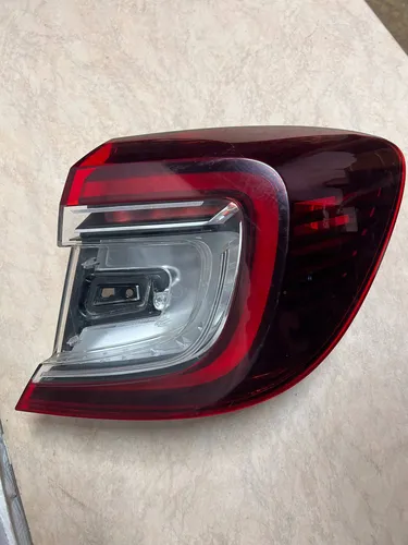 265504427R Renault Captur II Rear/tail lights