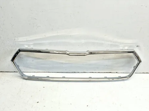 5LA853761A Skoda Enyaq iV Front bumper upper radiator grill