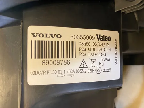 30764397 Volvo XC90 Headlight/headlamp
