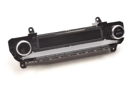 559000DN30 Toyota Yaris Climate control unit