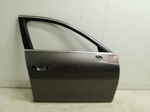 8W0831052B Audi A4 S4 B9 Front door