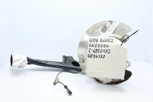 6890172MWGK BMW 2 Active Tourer U06 Front wheel hub spindle knuckle