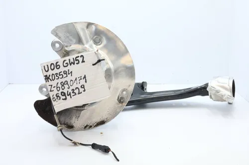 6890171MWGK BMW 2 Active Tourer U06 Front wheel hub spindle knuckle