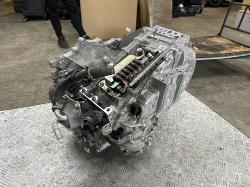 11Y03582 Toyota RAV 4 (XA50) Automatic gearbox