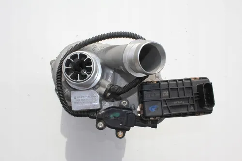 057145874N Porsche Cayenne (92A) Turbo