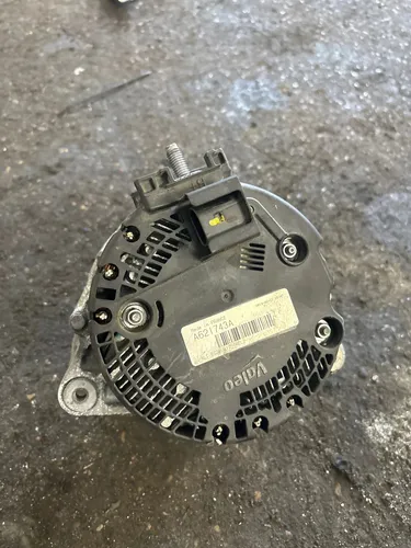 440772 Mercedes-Benz E W213 Generator/alternator