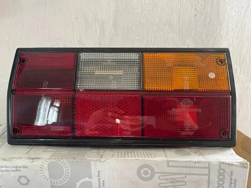 251945112 Volkswagen Transporter - Caravelle T3 Rear/tail lights