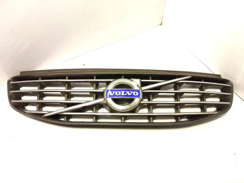 31333832 Volvo V40 Front bumper upper radiator grill