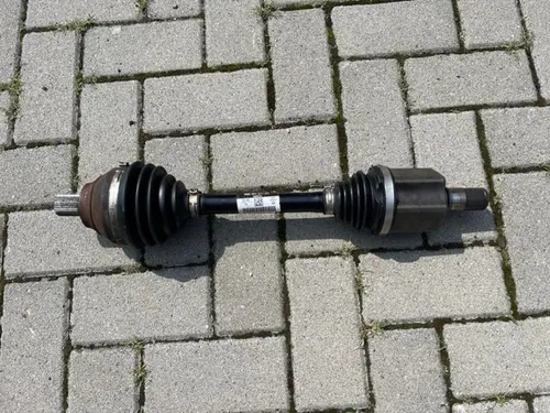 5Q0407271CR Audi A4 S4 B5 8D Front driveshaft