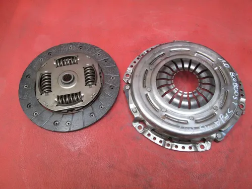 CM5G7563JE Ford B-MAX Pressure plate