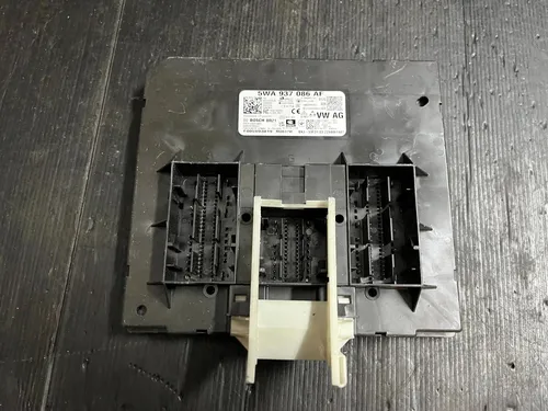 5WA937086AF Audi A3 8Y Comfort/convenience module