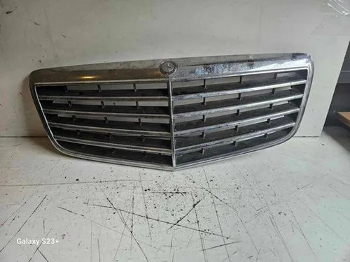 A2118801783 Mercedes-Benz E W211 Front grill